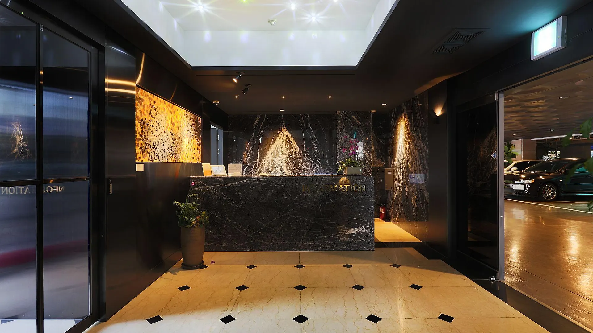 Circle Hotel 인천 3*,  대한민국