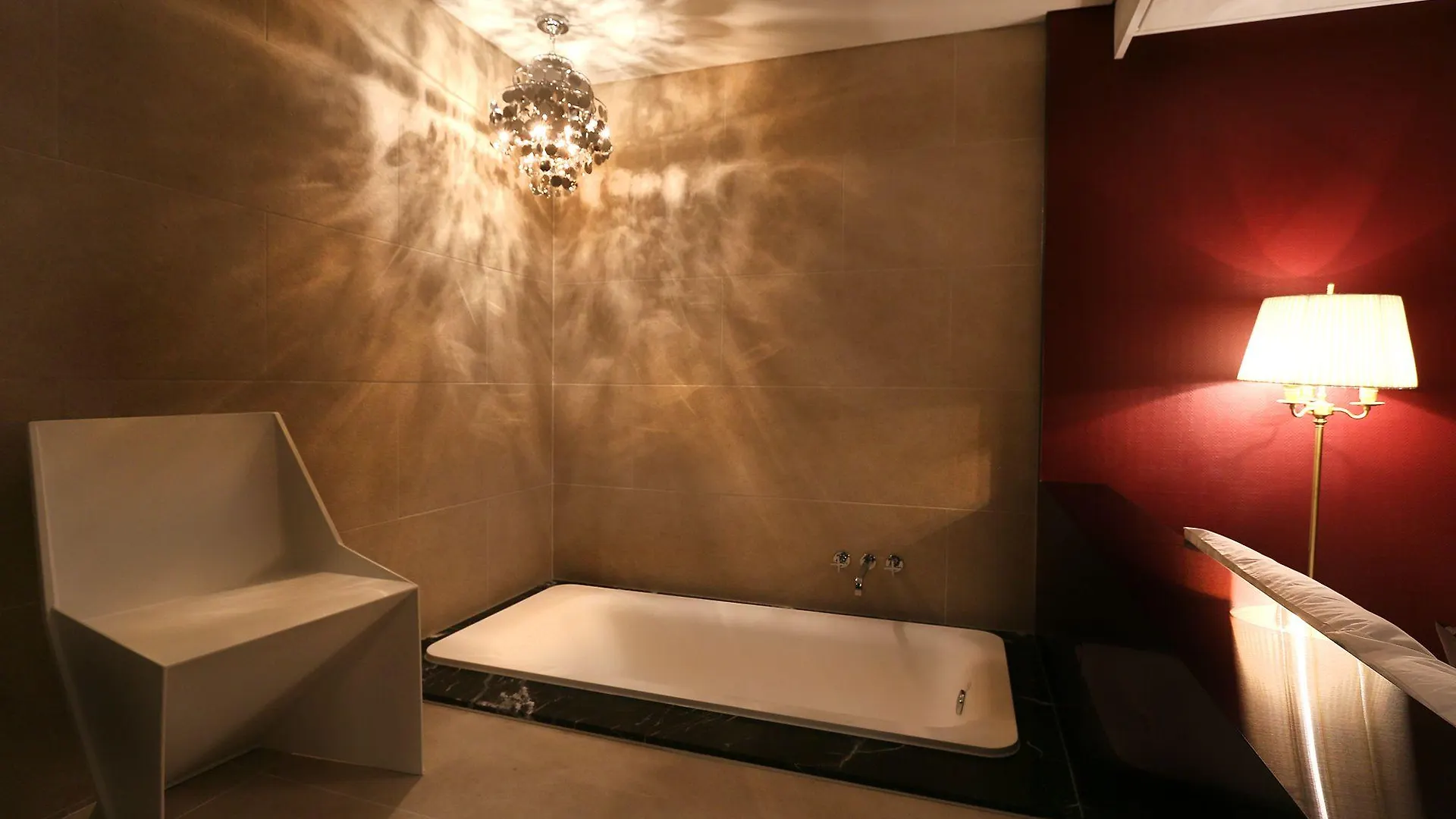 Circle Hotel 인천 모텔