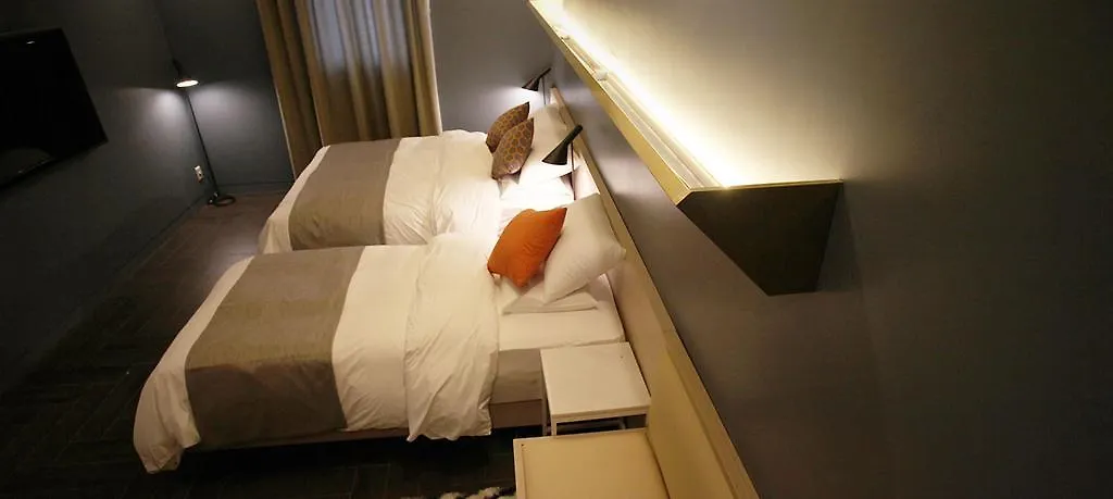 Circle Hotel 인천 모텔