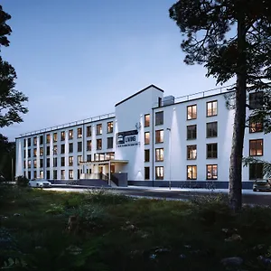 Отель Platzhirsch Living