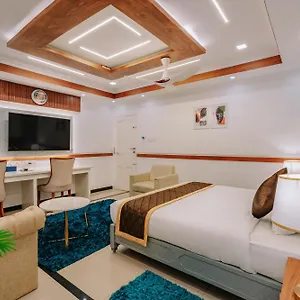 excellency-airport.kerala-hotels.net/