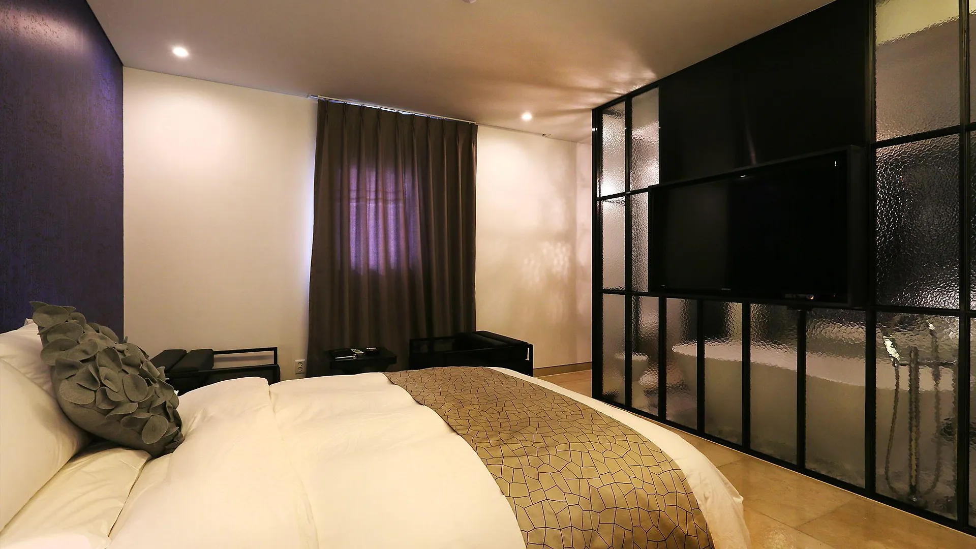 *** Motel Circle Hotel Incheon Korsel
