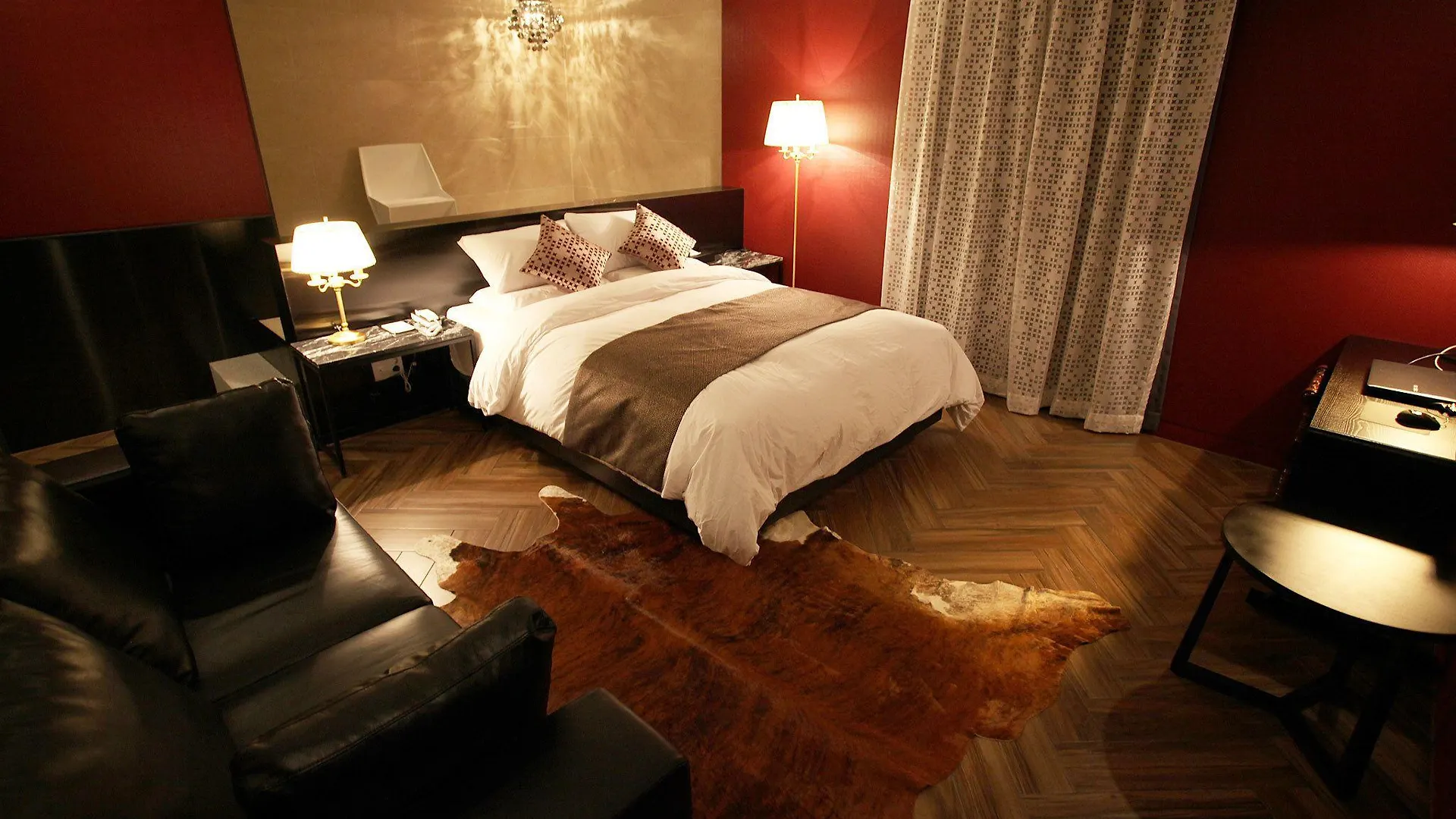 Circle Hotel Incheon 3*,