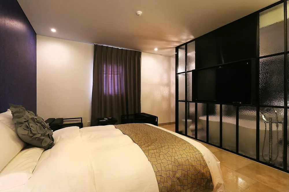 Мотель Circle Hotel Инчон