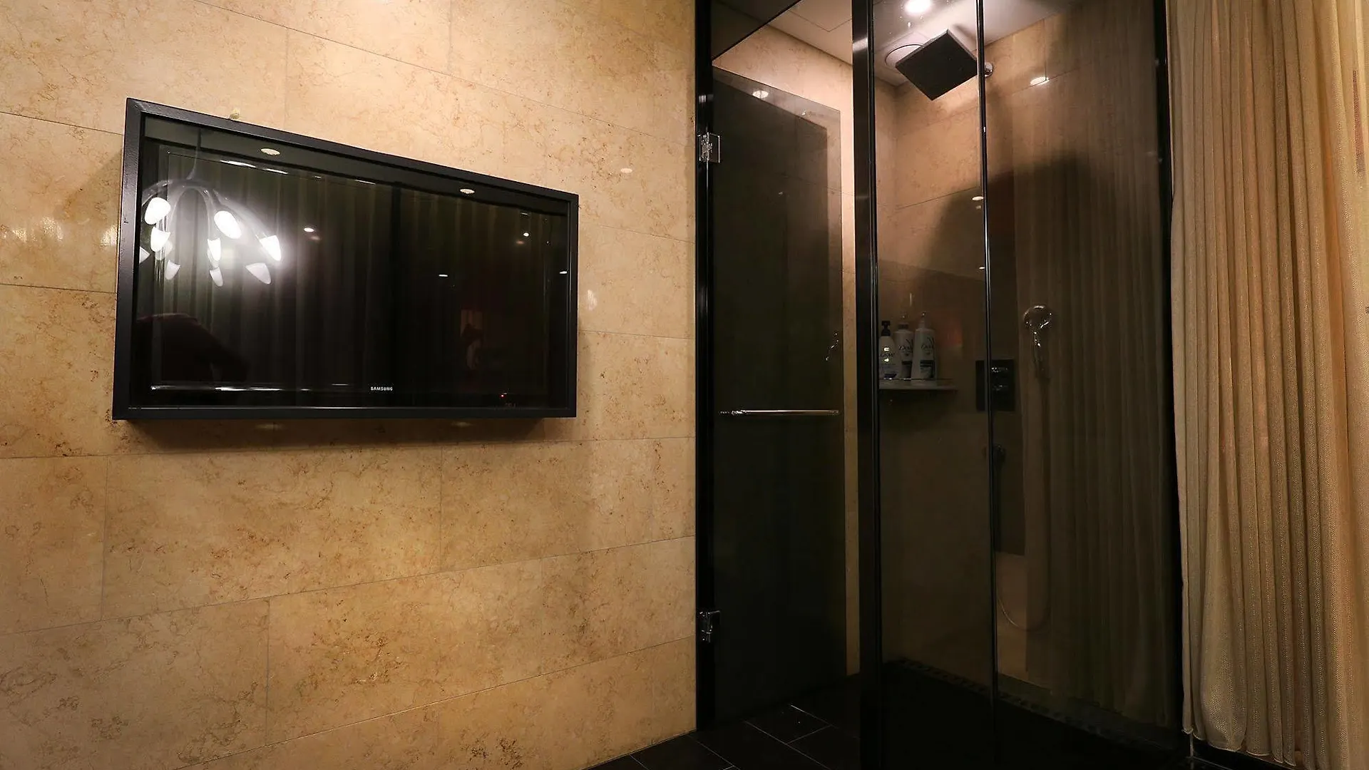 Circle Hotel Инчон 2*,
