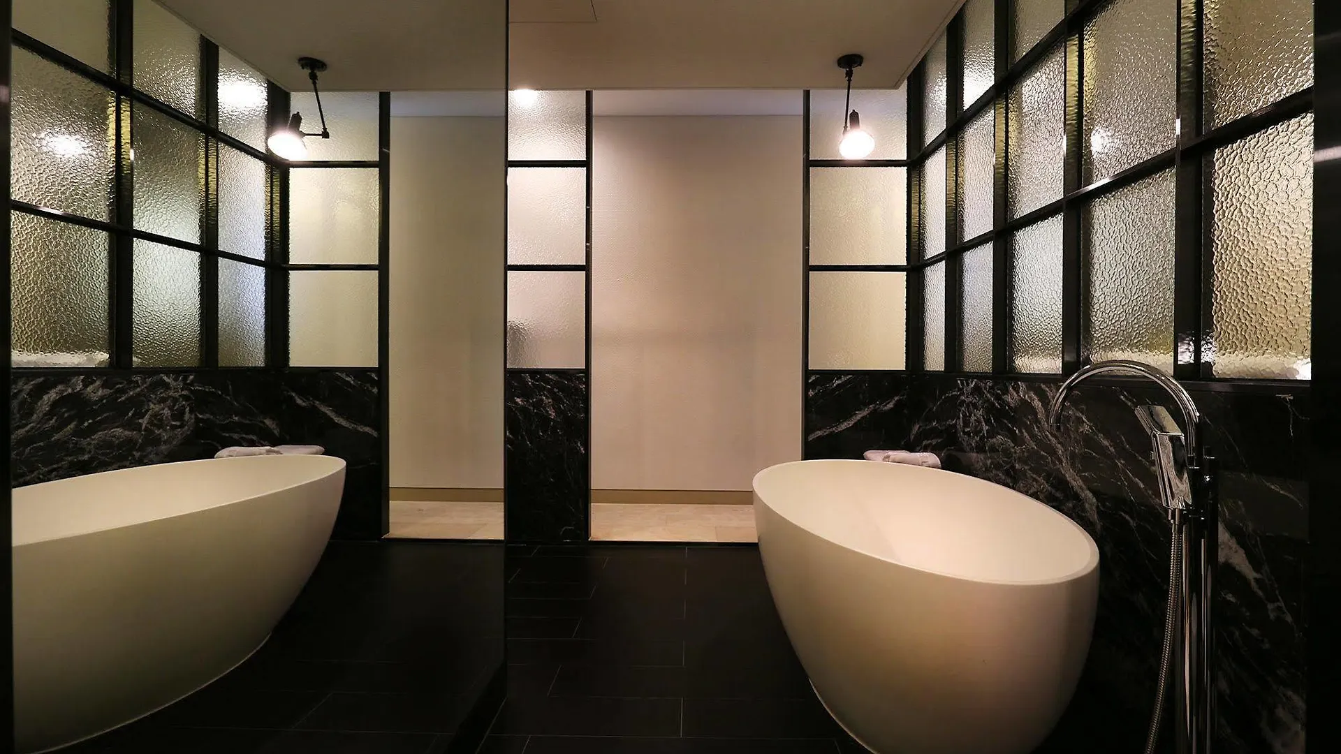 Circle Hotel Инчон Мотель